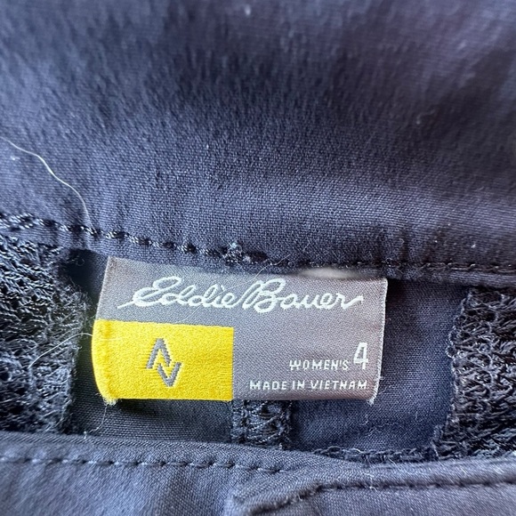 Eddie Baurer Women’s Activewear Capri Pants Size 4 Sporty Outdoors - Picture 3 of 4